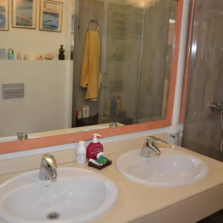Βίλα Julia Vista Espectacular 2 K M S De La Playa Comoda & Area Tranquila Amplitud Interior Y Plana