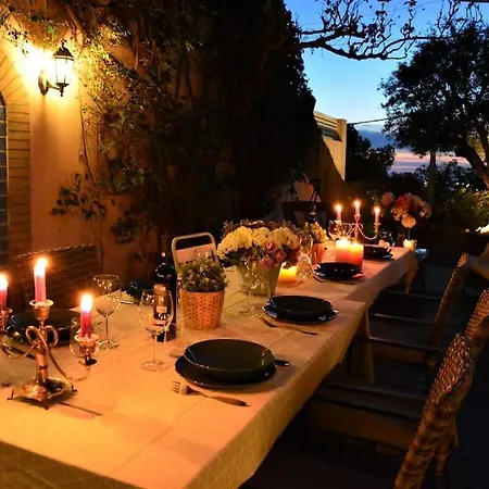 Villa Julia: Tranquil Seaside Retreat With Spectacular Views