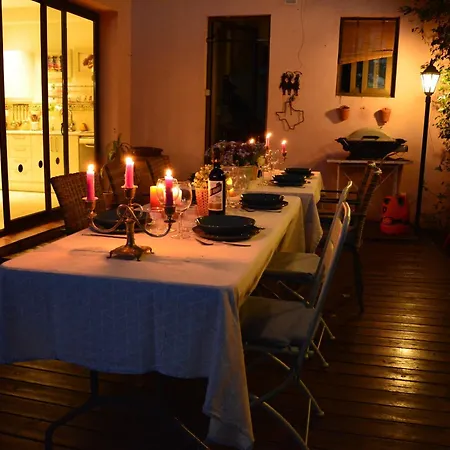 Villa Julia: Tranquil Seaside Retreat With Spectacular Views *