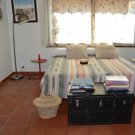 Villa Julia: Tranquil Seaside Retreat With Spectacular Views Sitges